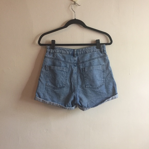 ❗️SOLD on eBay❗️ASOS High Rise Denim Mom Shorts 6 - Picture 3 of 8